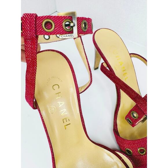 Vintage Chanel Red Canvas Sandals Heels IT 39  Grommet Ankle Strap CC Logo - Picture 7 of 12